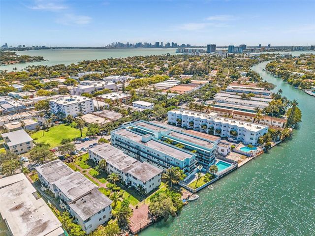 1165 Marseille Dr 19, Miami Beach, FL 33141
