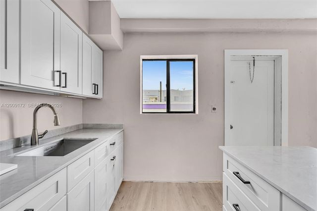 1165 Marseille Dr 19, Miami Beach, FL 33141