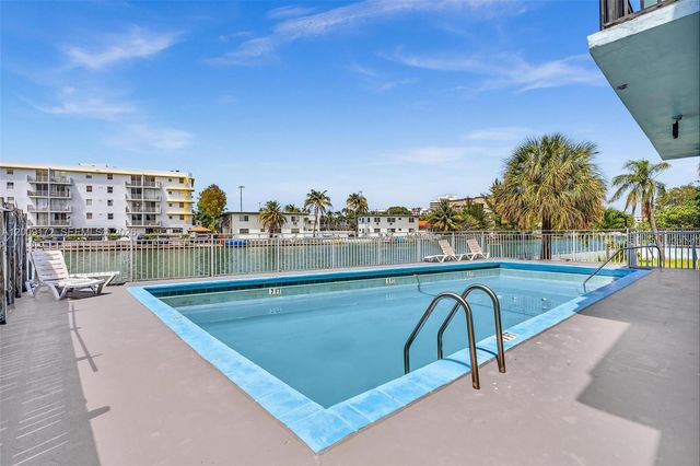 1165 Marseille Dr 19, Miami Beach, FL 33141