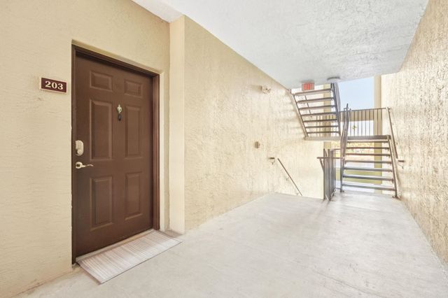 3015 Aqua Vista Lane 203, St Augustine, FL 32084