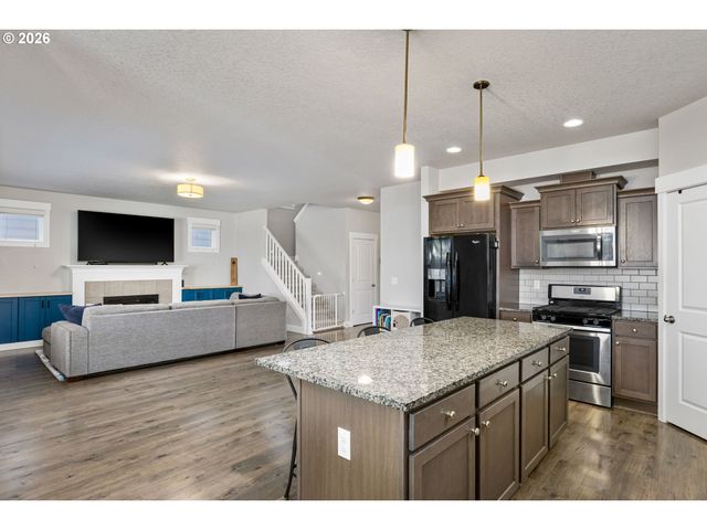 32085 Nw WASCOE St, North Plains, OR 97133