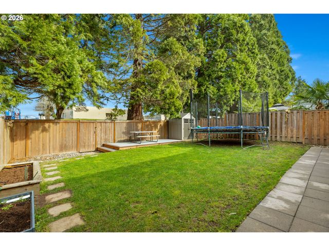 32085 Nw WASCOE St, North Plains, OR 97133