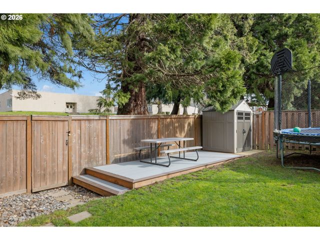 32085 Nw WASCOE St, North Plains, OR 97133