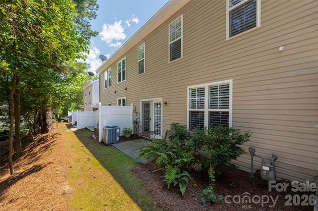 10960 Princeton Village Drive, Charlotte, NC 28277