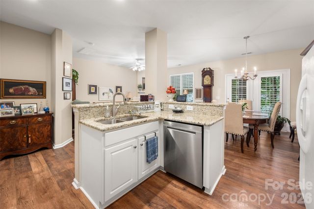 10960 Princeton Village Drive, Charlotte, NC 28277