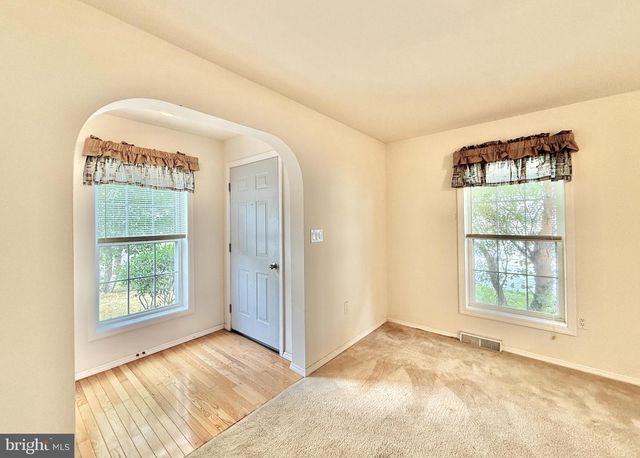 199 PEBBLE BEACH DR, Mays Landing, NJ 08330