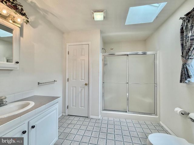 199 PEBBLE BEACH DR, Mays Landing, NJ 08330