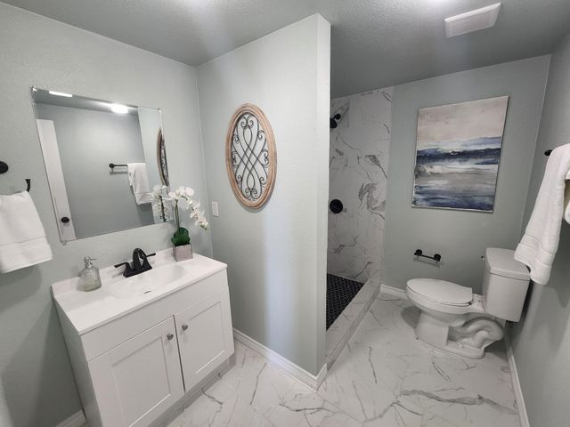 1217 W Nelson Street, Denison, TX 75020