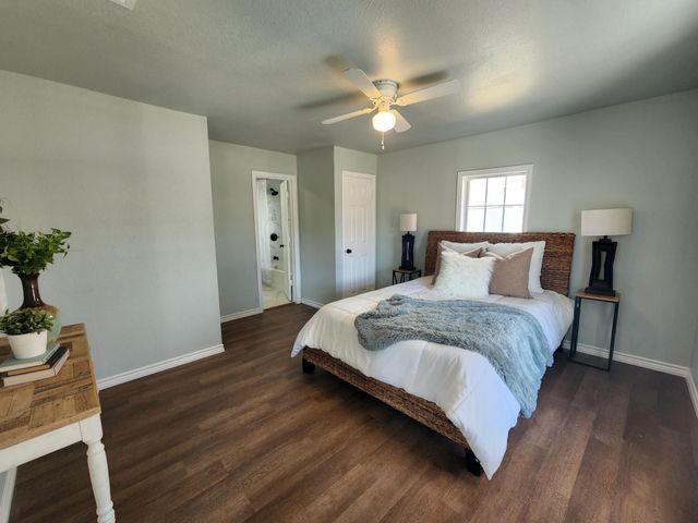 1217 W Nelson Street, Denison, TX 75020