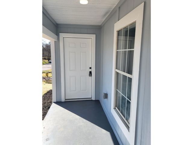 1217 W Nelson Street, Denison, TX 75020