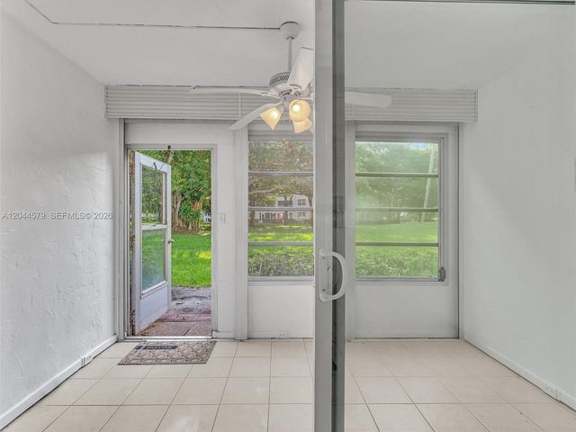 1212 SE Bahama Bend G1, Coconut Creek, FL 33066