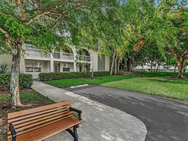 1212 SE Bahama Bend G1, Coconut Creek, FL 33066