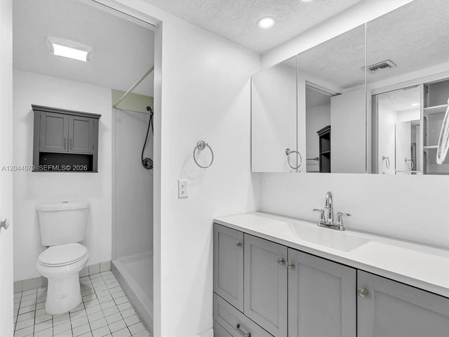1212 SE Bahama Bend G1, Coconut Creek, FL 33066