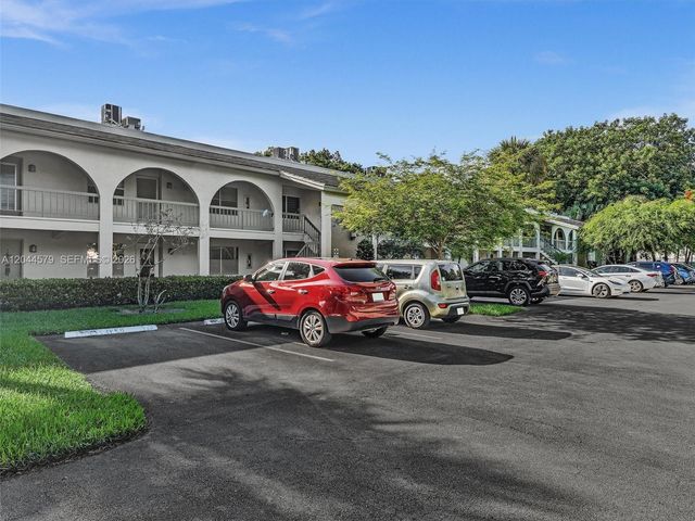 1212 SE Bahama Bend G1, Coconut Creek, FL 33066