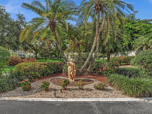 1212 SE Bahama Bend G1, Coconut Creek, FL 33066
