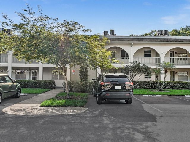 1212 SE Bahama Bend G1, Coconut Creek, FL 33066