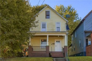 705 Park Ave, Ellwood City, PA 16117