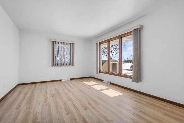 4576 ALGOMA ROAD, New Franken, WI 54229