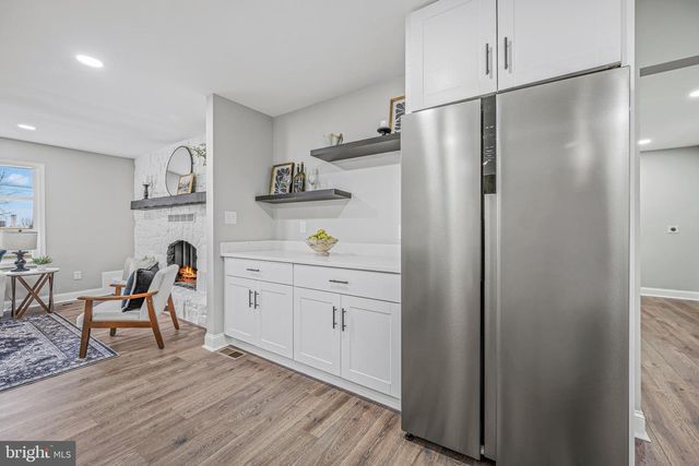 17731 MASON DIXON RD, Hagerstown, MD 21740