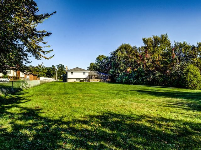 14018 Cokes Road, Homer Glen, IL 60491
