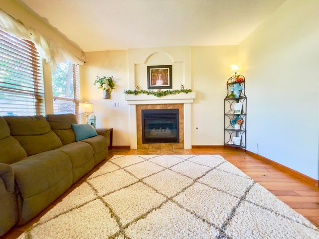 6905 Suerte Place NE, Albuquerque, NM 87113