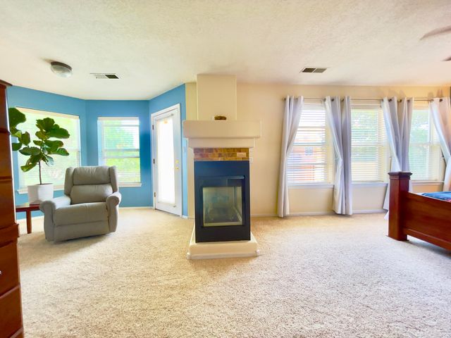 6905 Suerte Place NE, Albuquerque, NM 87113
