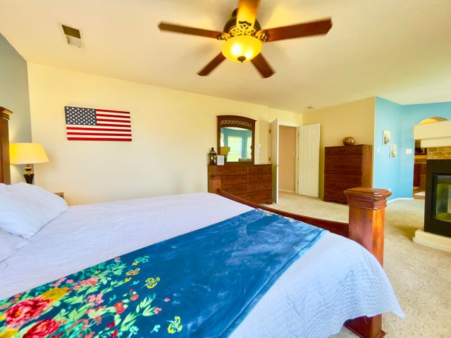 6905 Suerte Place NE, Albuquerque, NM 87113