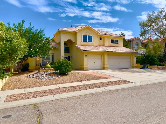 6905 Suerte Place NE, Albuquerque, NM 87113