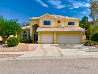 6905 Suerte Place NE, Albuquerque, NM 87113