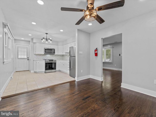 141 NORCROSS RD, Berlin, NJ 08009