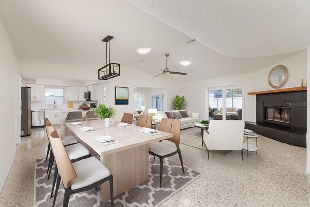 2107 DOLPHIN BOULEVARD S, St Petersburg, FL 33707