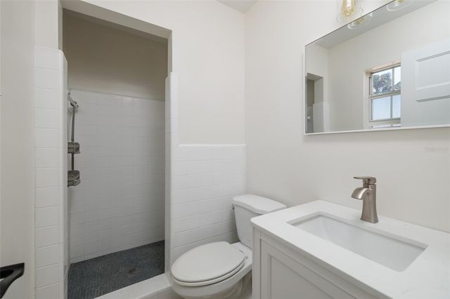 2107 DOLPHIN BOULEVARD S, St Petersburg, FL 33707