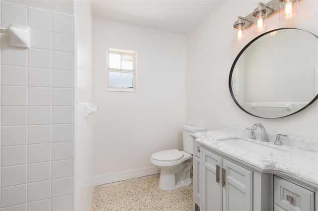 2107 DOLPHIN BOULEVARD S, St Petersburg, FL 33707