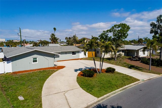 2107 DOLPHIN BOULEVARD S, St Petersburg, FL 33707