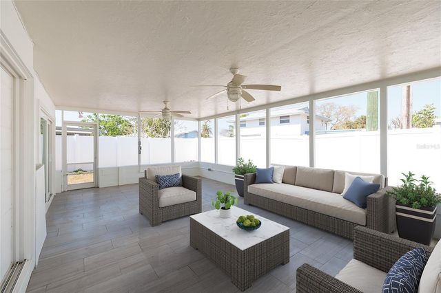 2107 DOLPHIN BOULEVARD S, St Petersburg, FL 33707