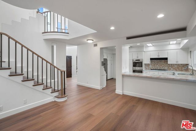 459 21st Place, Santa Monica, CA 90402