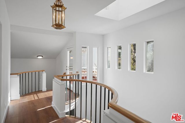 459 21st Place, Santa Monica, CA 90402