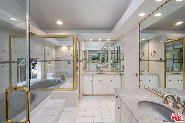 459 21st Place, Santa Monica, CA 90402