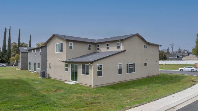 817 Tiffani Way, Oakdale, CA 95361