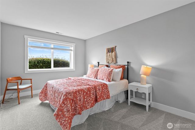 2650 NW 204th Street, Shoreline, WA 98177