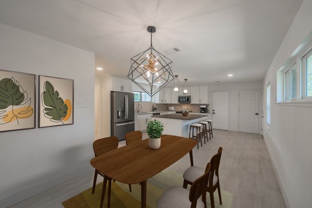 3031 Woodwind Lane, Dallas, TX 75229