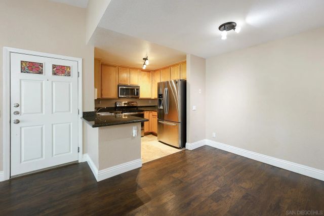 2275 Del Mar Way 306, Corona, CA 92882