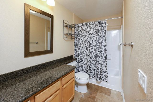2275 Del Mar Way 306, Corona, CA 92882