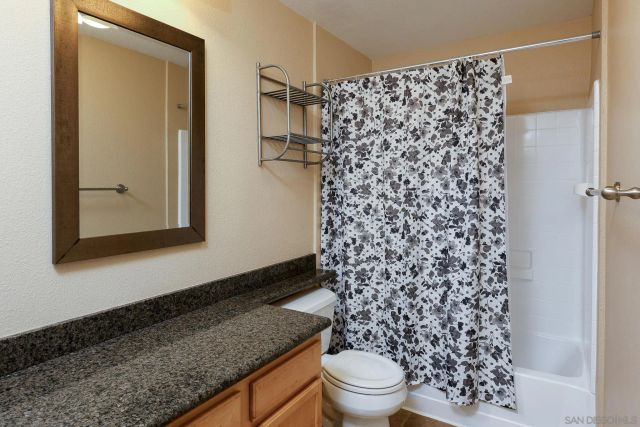 2275 Del Mar Way 306, Corona, CA 92882