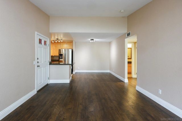 2275 Del Mar Way 306, Corona, CA 92882