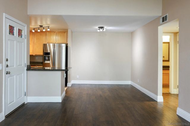2275 Del Mar Way 306, Corona, CA 92882