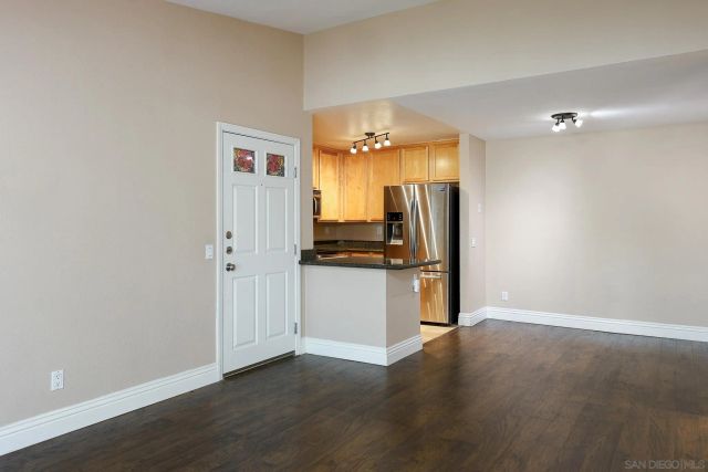 2275 Del Mar Way 306, Corona, CA 92882