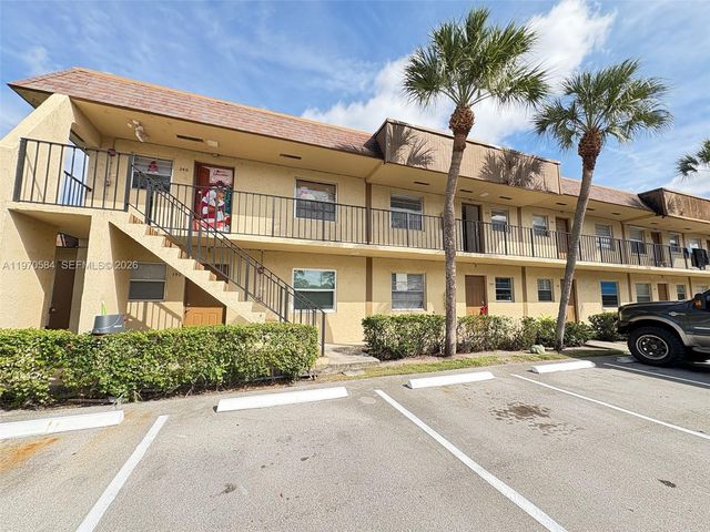 422 Lakeside Dr 239, Margate, FL 33063