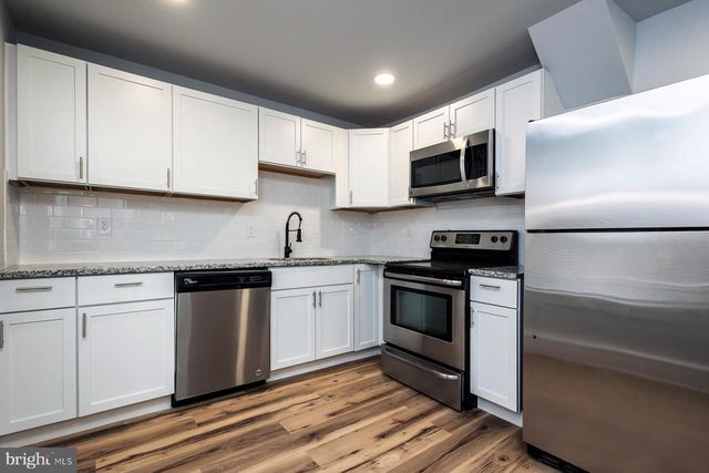 213 BRYANT AVE, Lawnside, NJ 08045