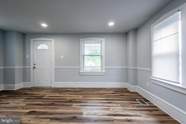 213 BRYANT AVE, Lawnside, NJ 08045